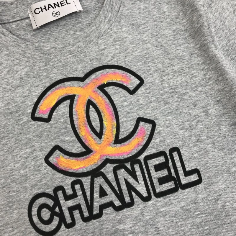 Chanel T-Shirts Trendsetting 109614