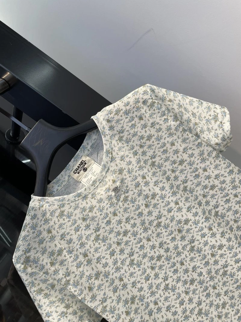 UrbanStyle Chanel T-Shirts 109611