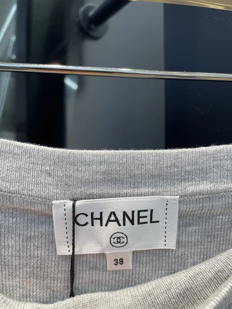 Chanel T-Shirts EasyMatch 109625