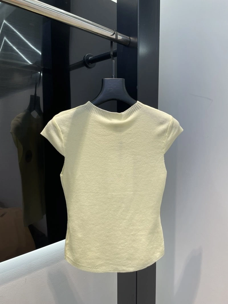 Chic Chanel T-Shirts 109610
