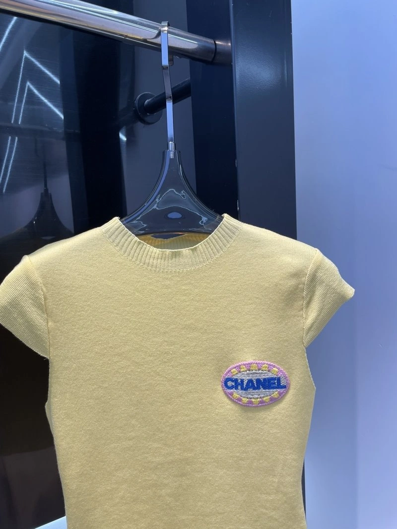 Chanel T-Shirts ComfortFit 109607