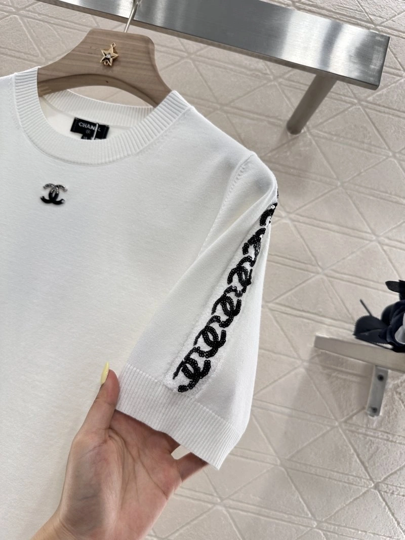 Chanel T-Shirts Durable 109438
