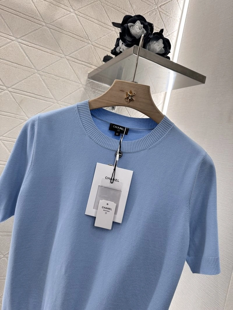 Youthful Chanel T-Shirts 109440