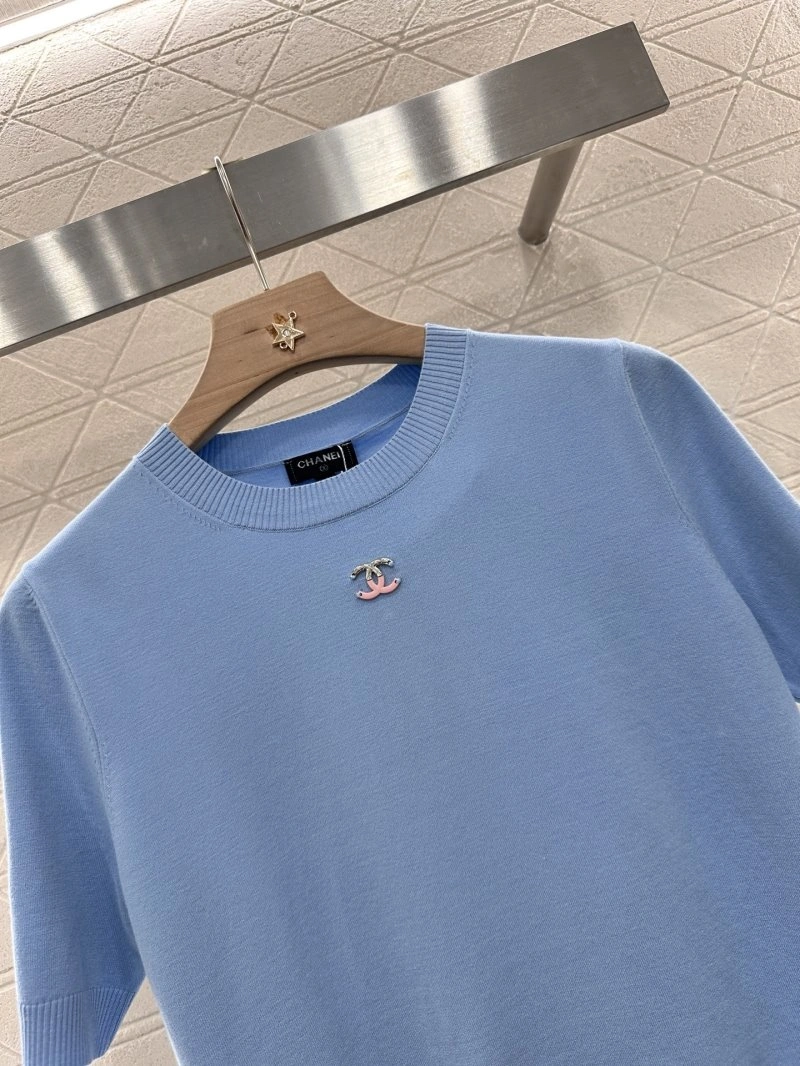 Youthful Chanel T-Shirts 109440