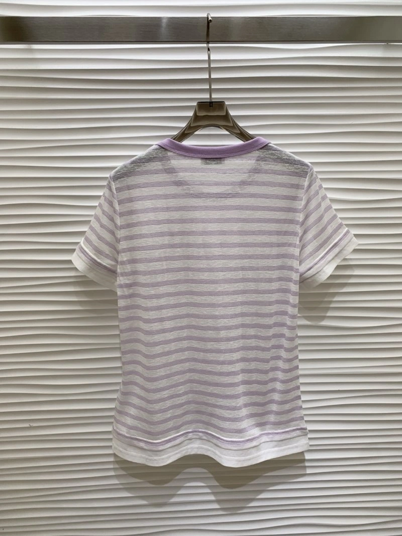 Chanel T-Shirts Sleek 109429