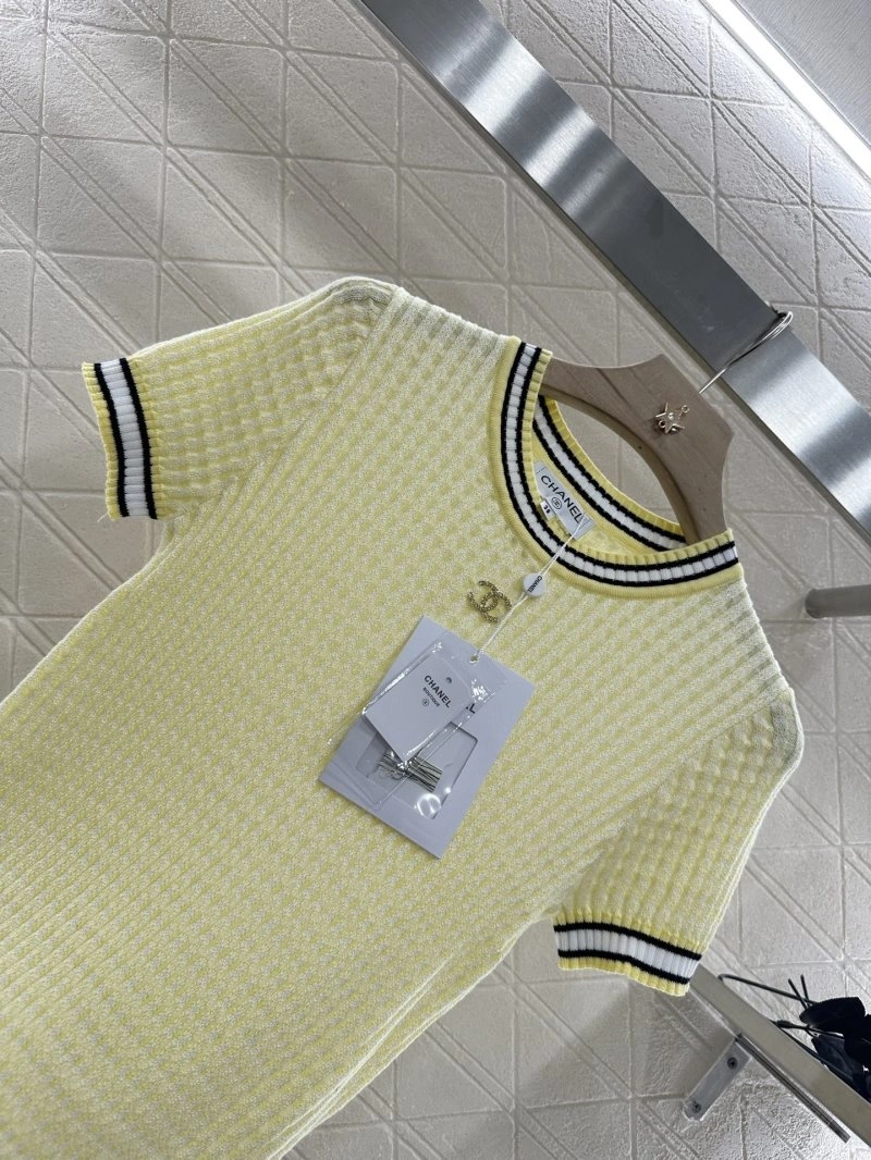 Chanel T-Shirts Attractive 109427