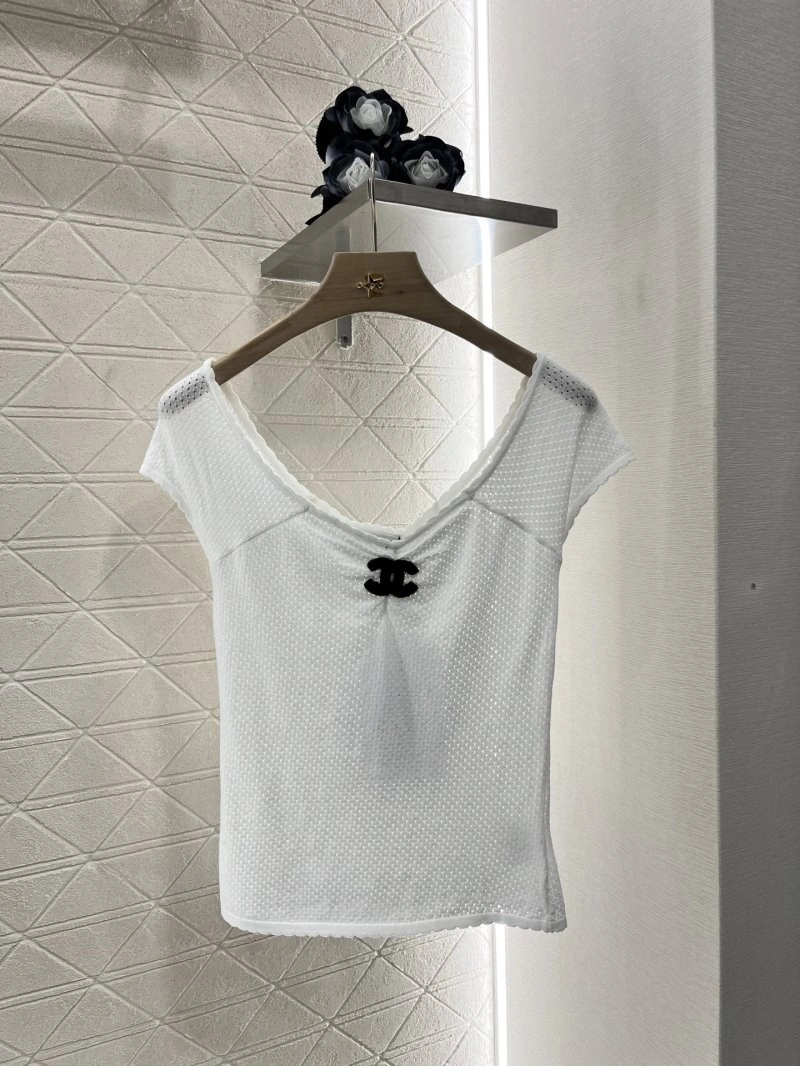 Chanel T-Shirts Modern 109420