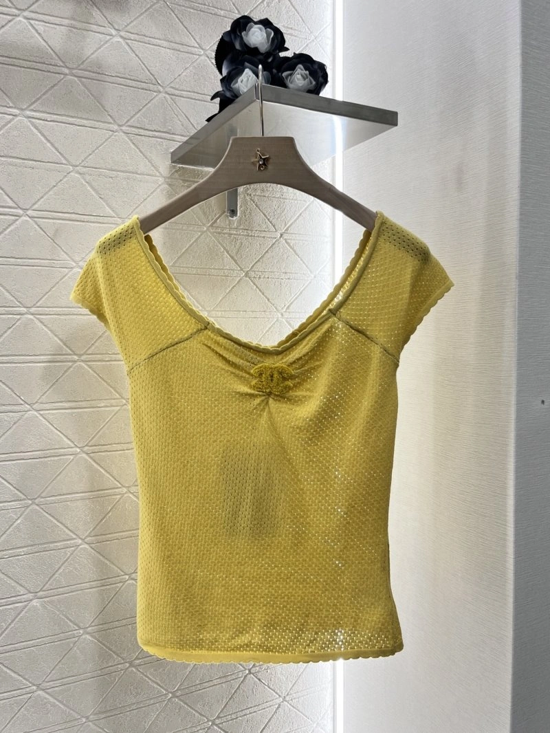 Soft Chanel T-Shirts 109419