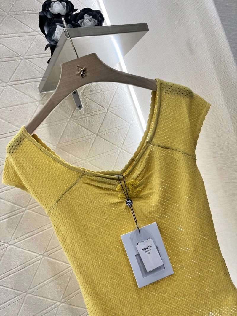 Soft Chanel T-Shirts 109419