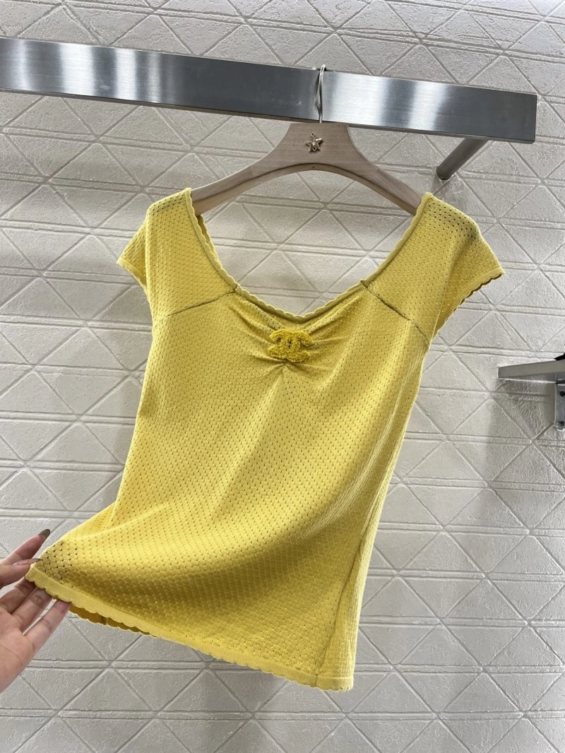 Soft Chanel T-Shirts 109419