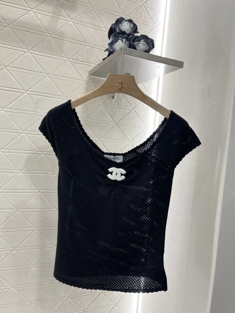 Classic Chanel T-Shirts 109415