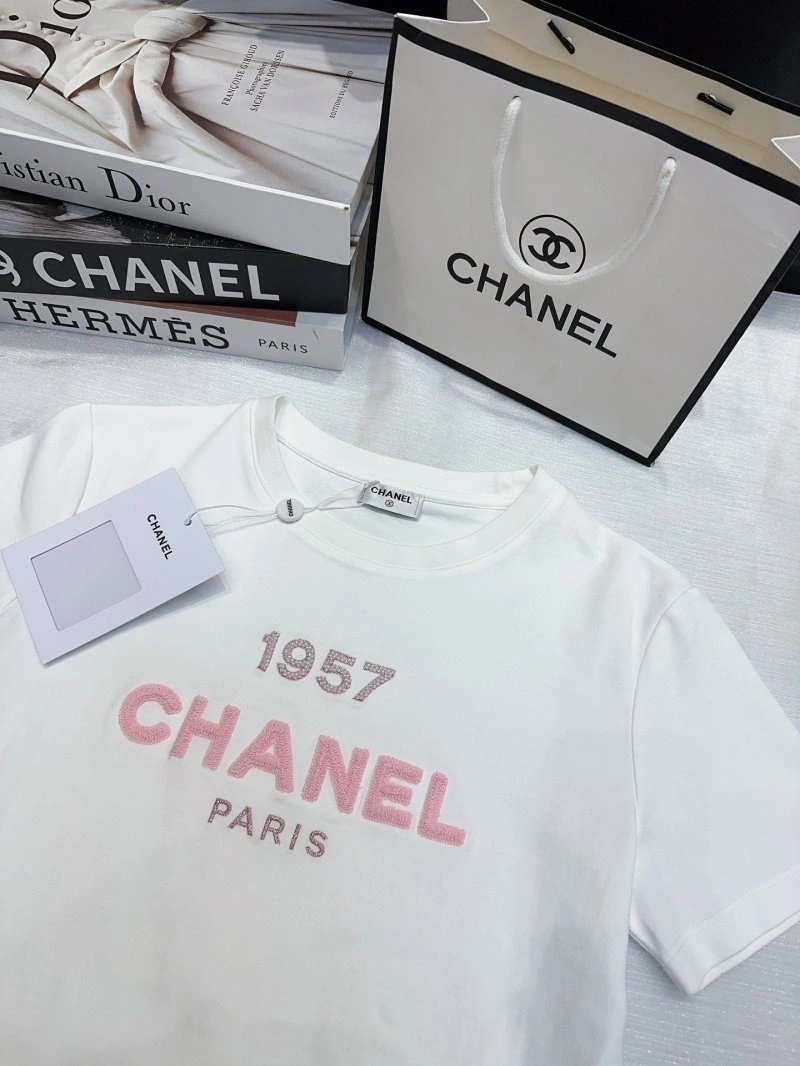 SmartChoice Chanel T-Shirts 109413