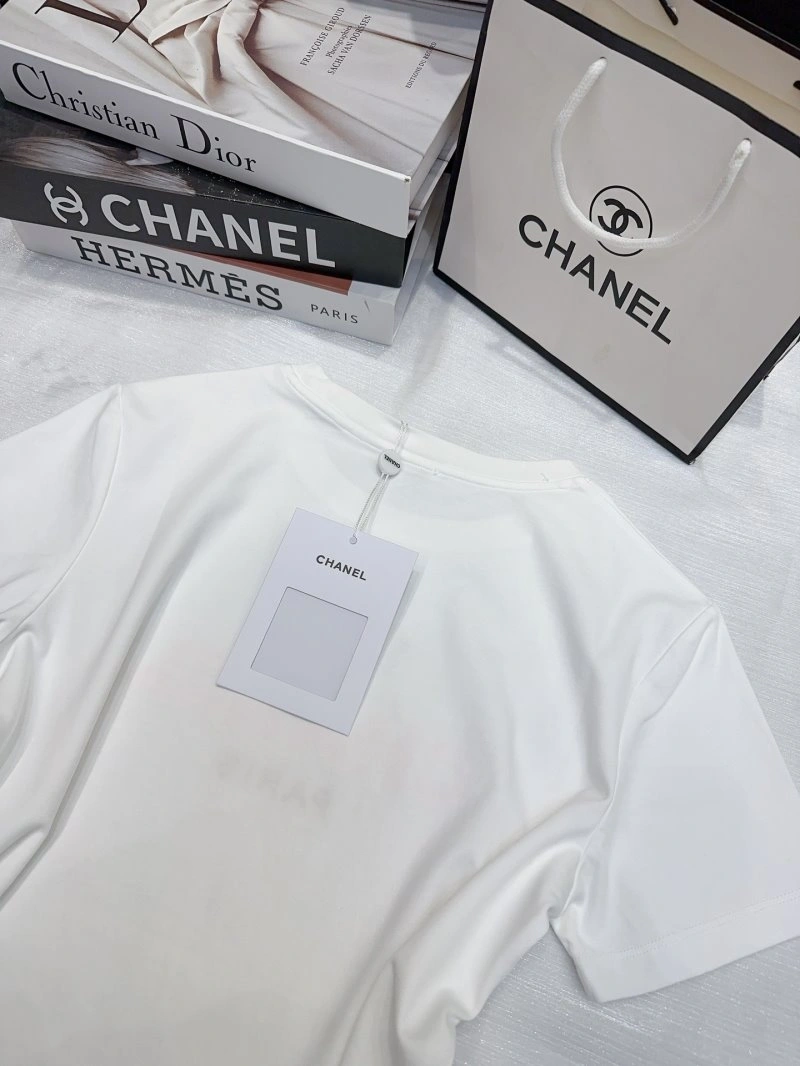 SmartChoice Chanel T-Shirts 109413