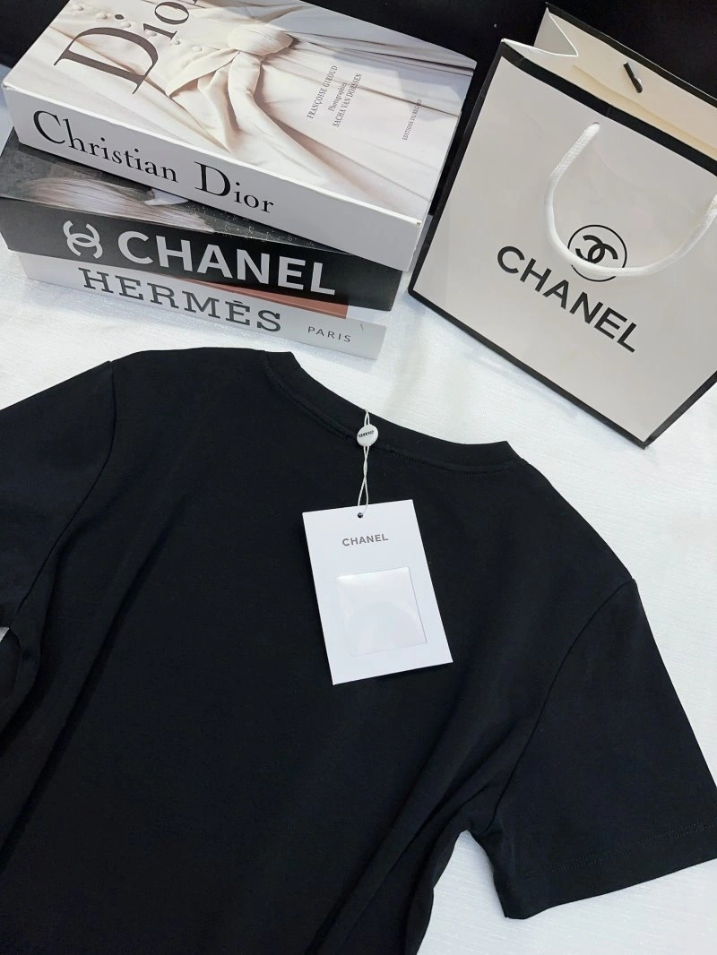 Chanel T-Shirts QuickDry 109401