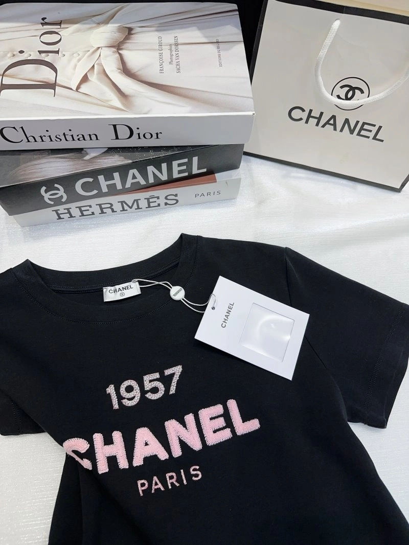 Chanel T-Shirts QuickDry 109401