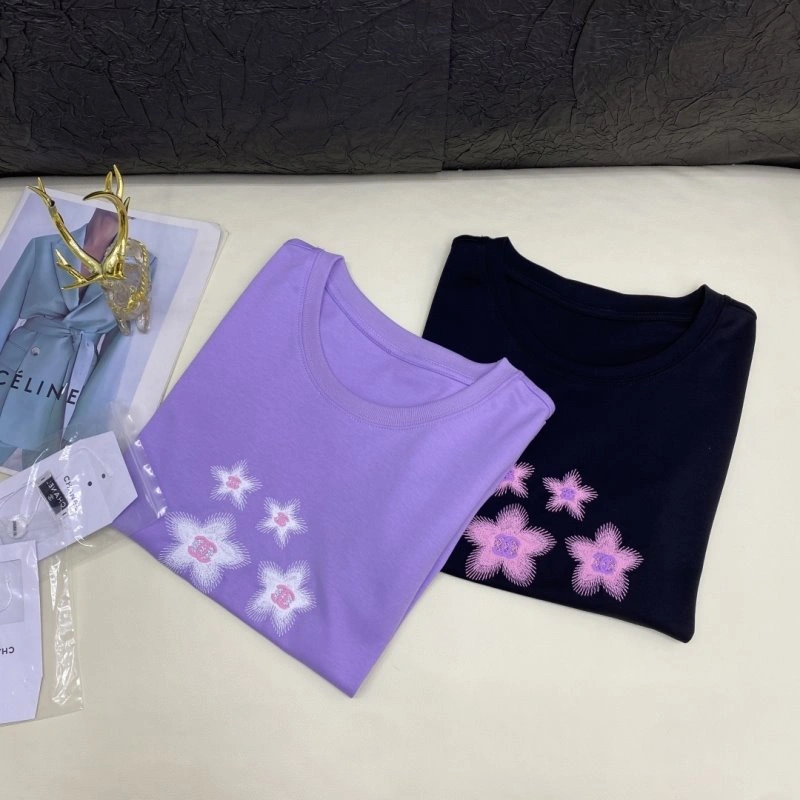 Chanel T-Shirts Neat 109394