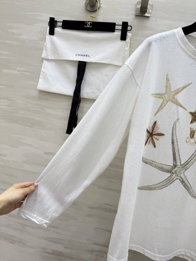 Chanel T-Shirts WeatherProof 109402