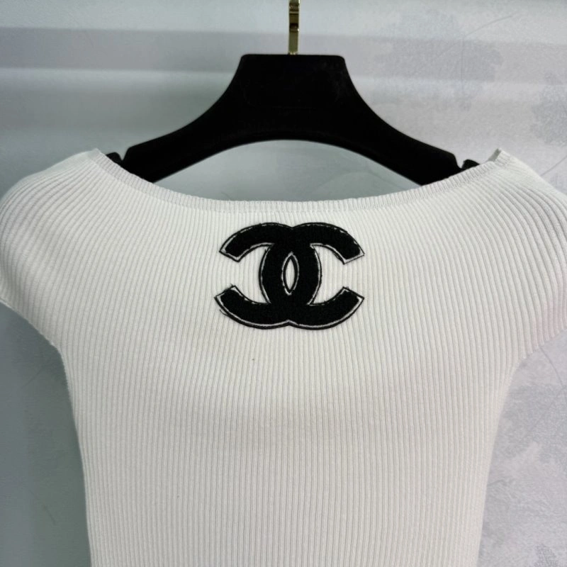 Chanel T-Shirts Durable 109417