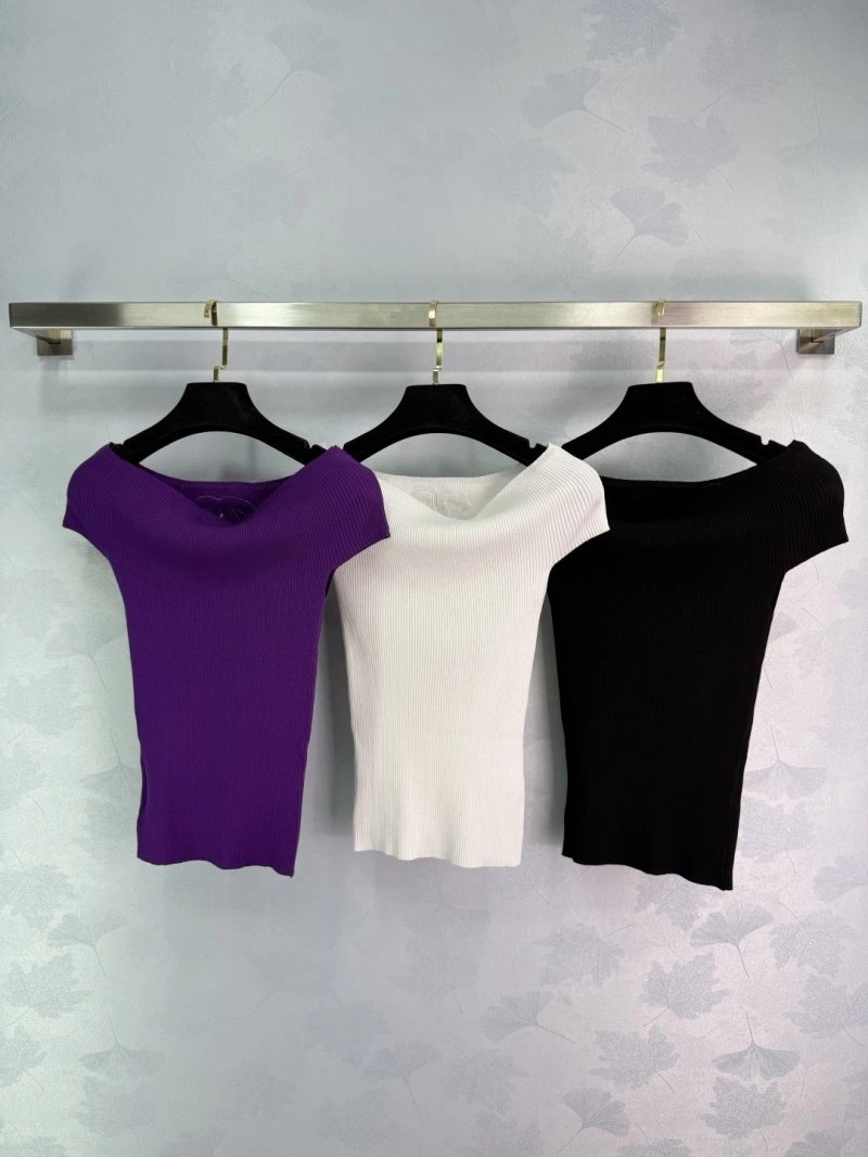 Chanel T-Shirts Durable 109417