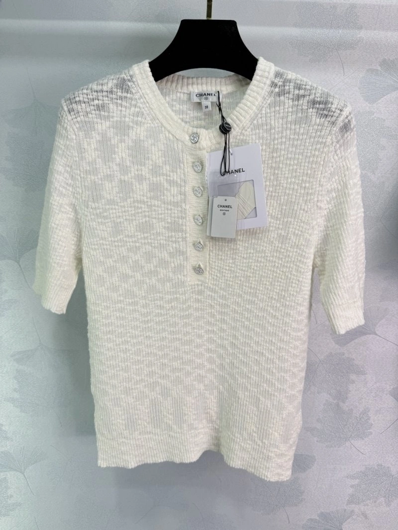 Chanel T-Shirts Classic 109411