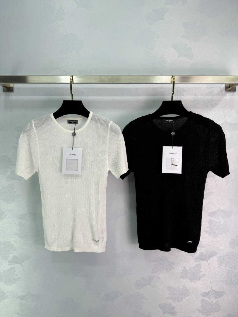 Chanel T-Shirts ModernLook 109399