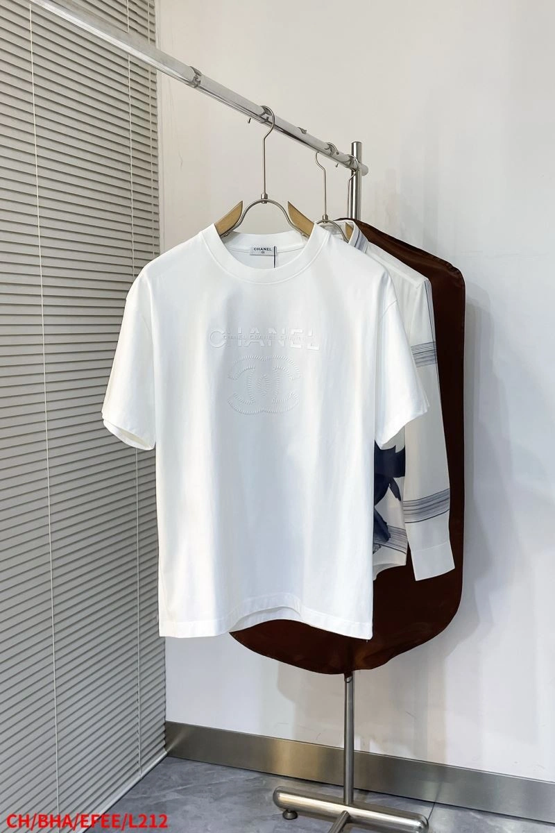 Chanel T-Shirts Sophisticated 111189