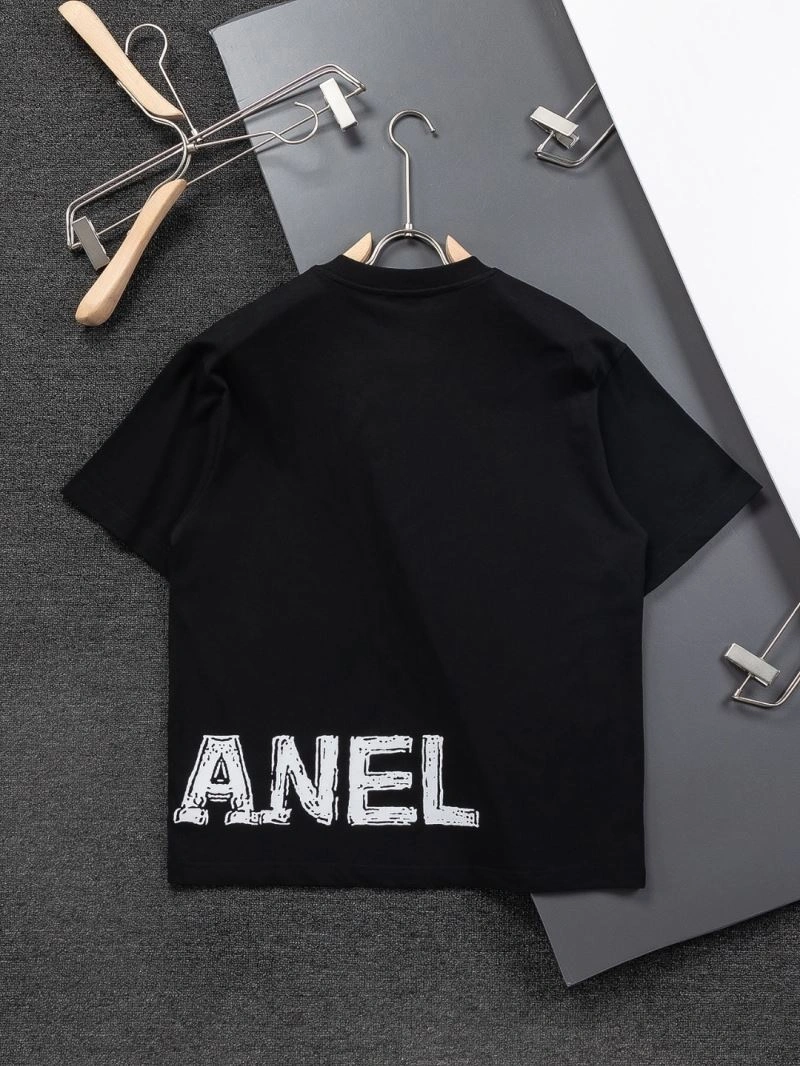 Lightweight Chanel T-Shirts 111186