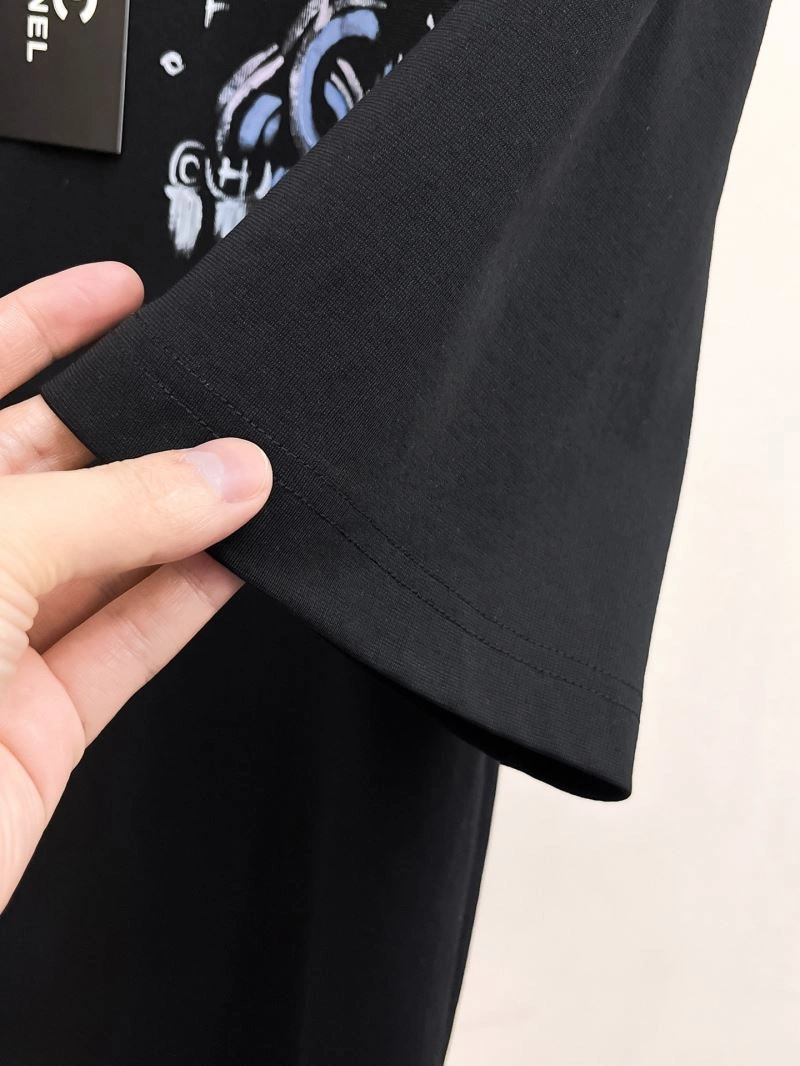 Chanel T-Shirts Sustainable 111176