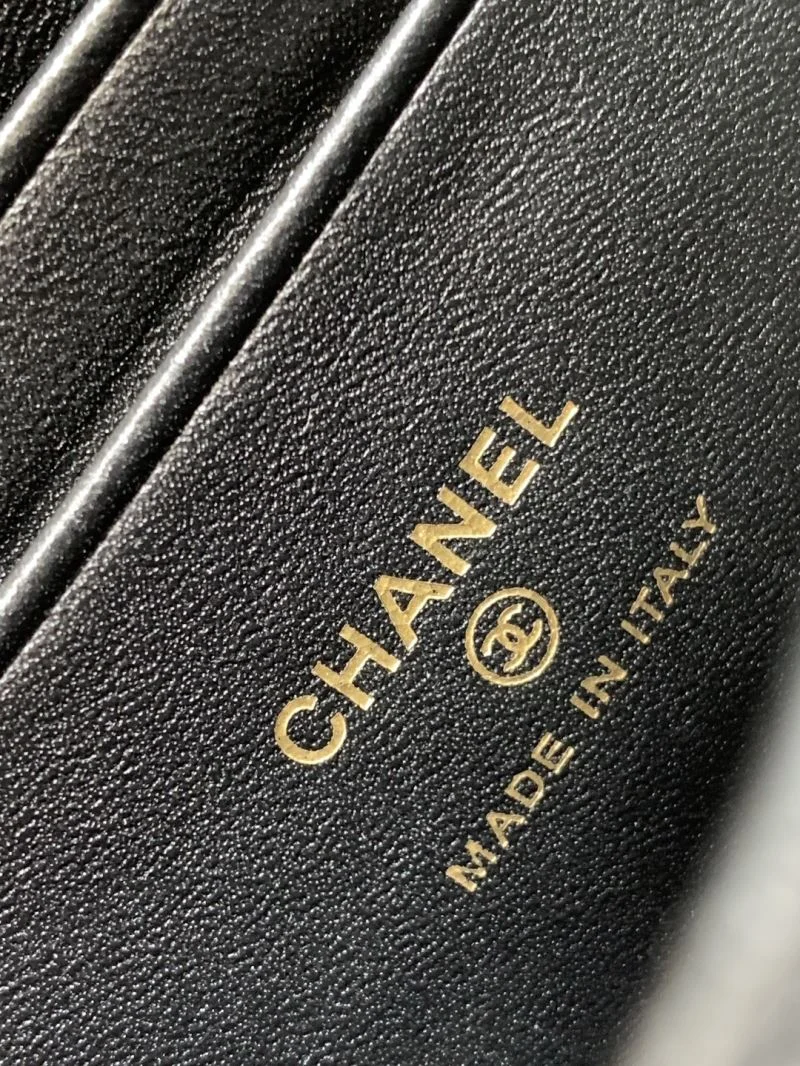 Vibrant Chanel Top Handle Bags 53776