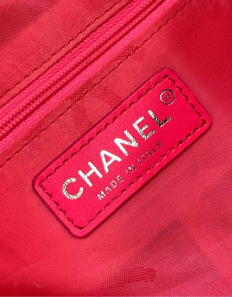 Snug Chanel Top Handle Bags 52529