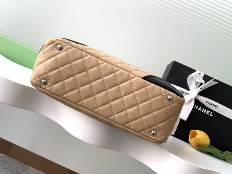 Compact Chanel Top Handle Bags 52517