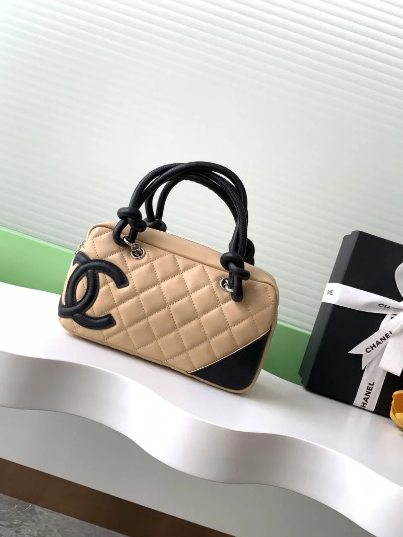 Chic Chanel Top Handle Bags 52506