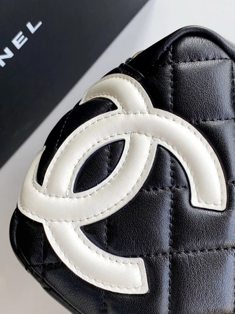 Snug Chanel Top Handle Bags 52547