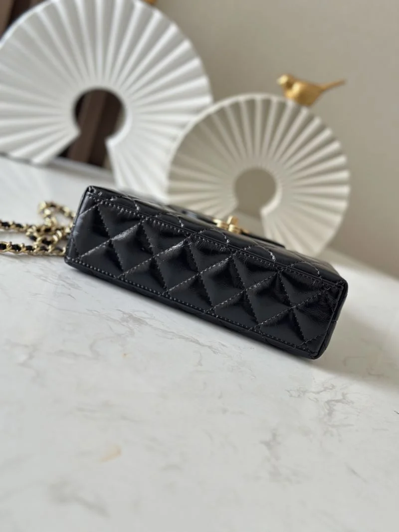 Chanel Top Handle Bags ComfortFit 52497