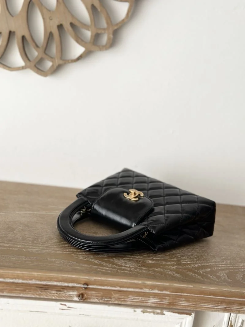 Chanel Top Handle Bags Resilient 52480