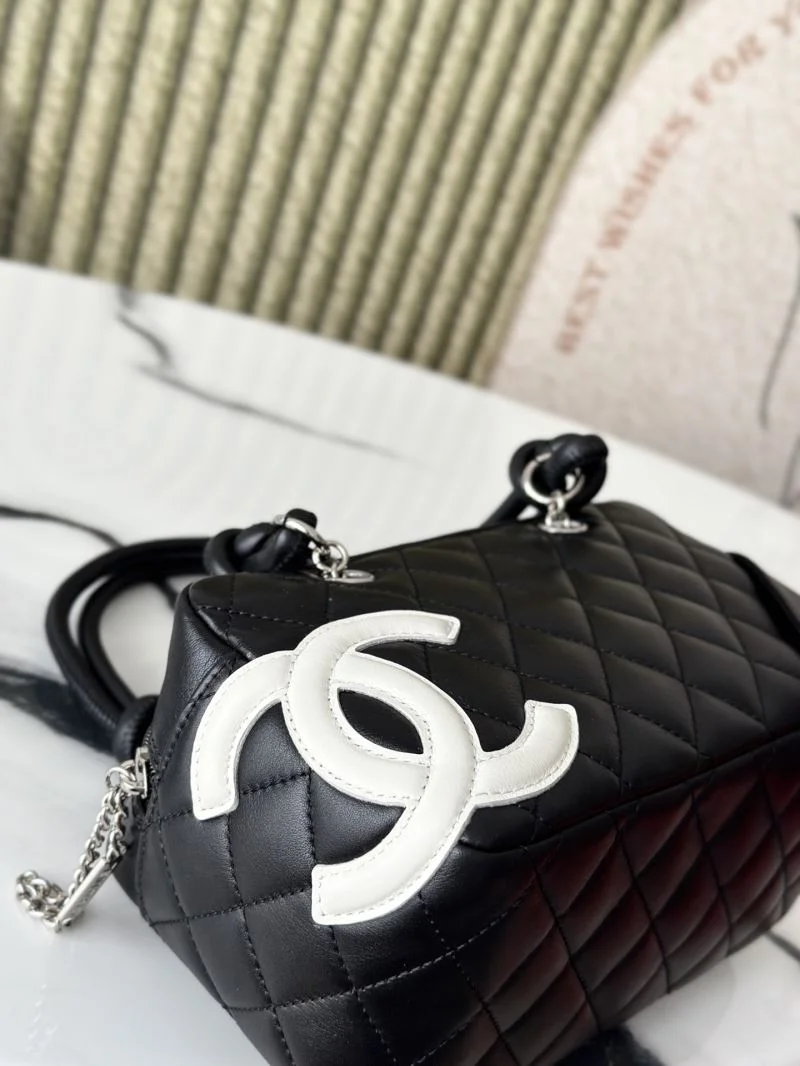 Elegant Chanel Top Handle Bags 52478