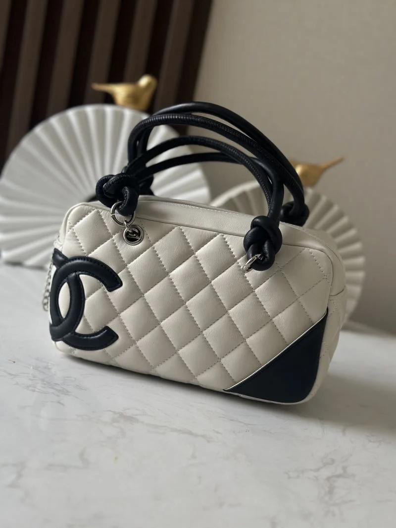Lightweight Chanel Top Handle Bags 52469