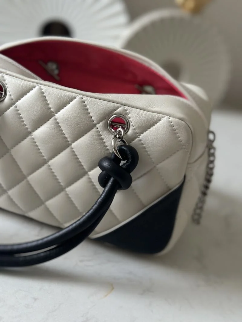 Lightweight Chanel Top Handle Bags 52469
