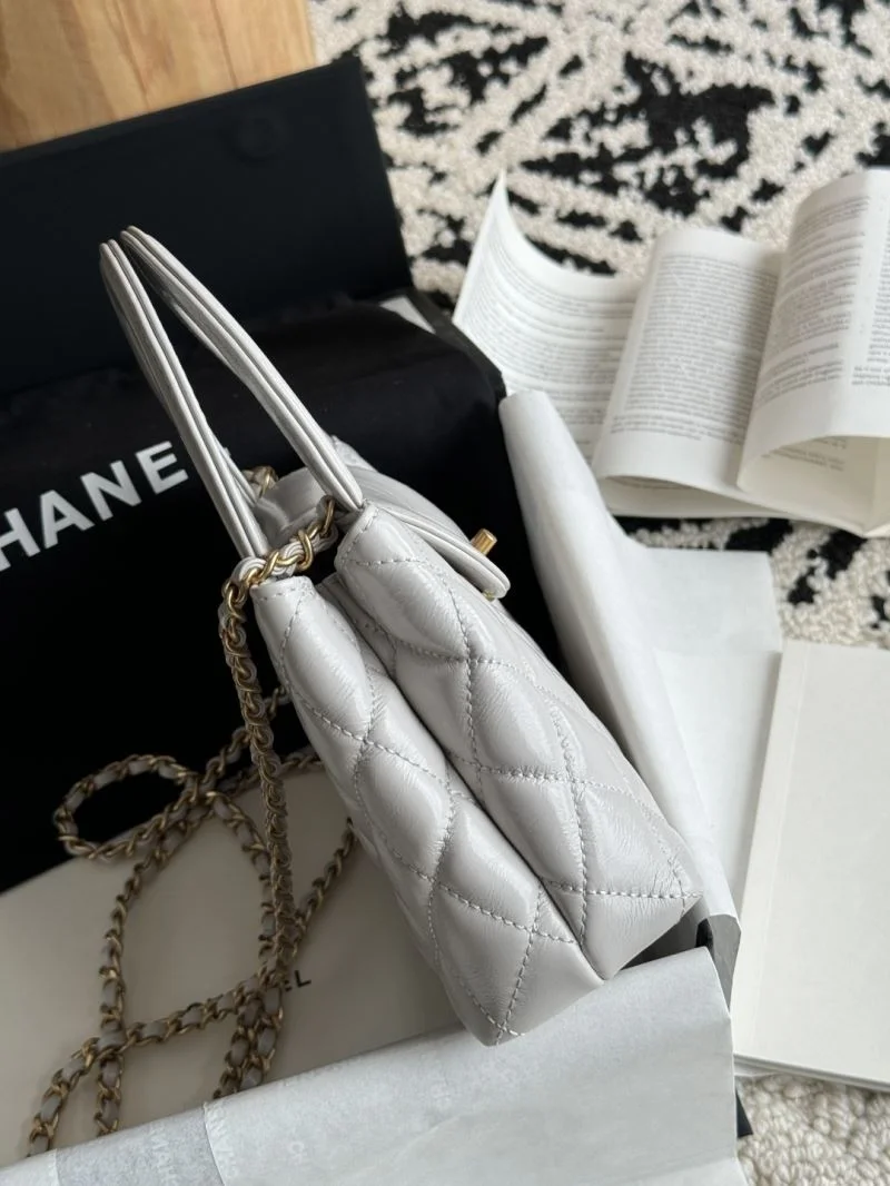 Chanel Top Handle Bags Lightweight 52477
