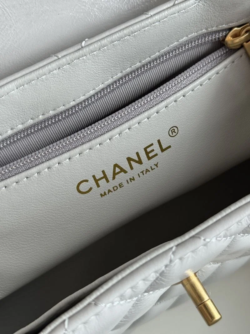 Chanel Top Handle Bags Lightweight 52477