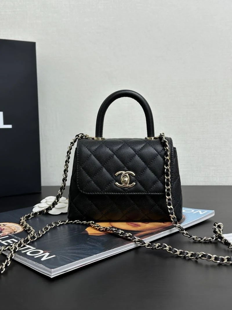 WaterResistant Chanel Top Handle Bags 54425