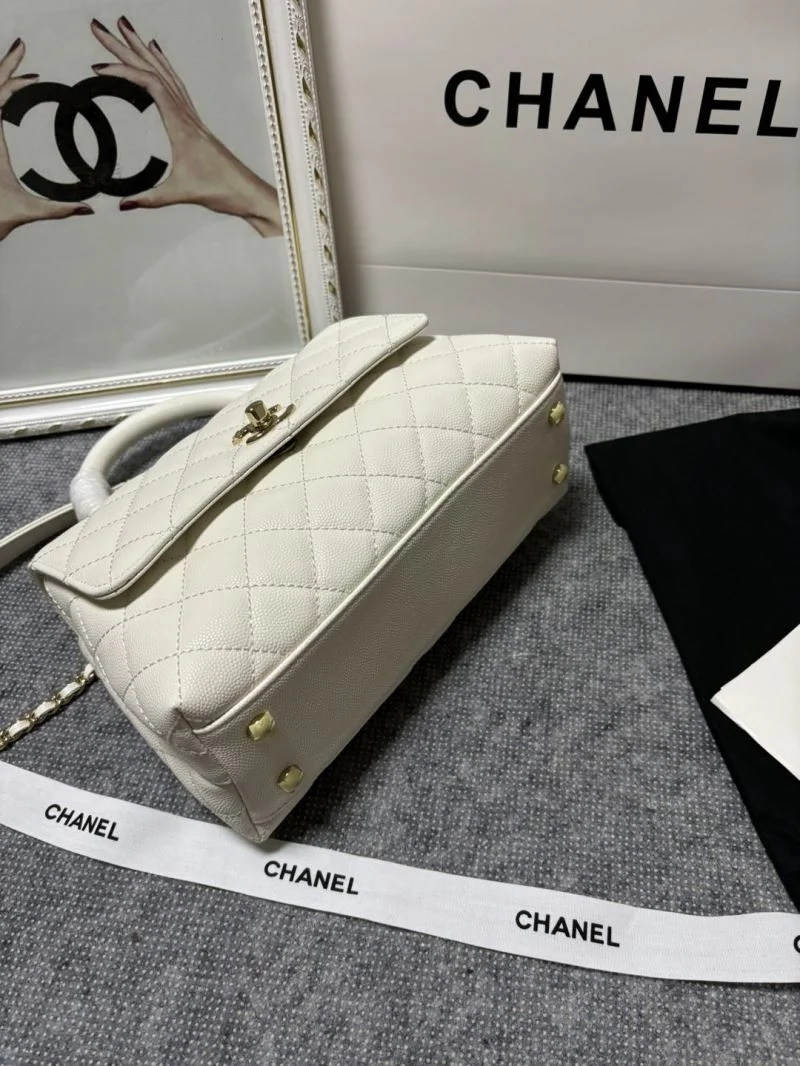 ModernLook Chanel Top Handle Bags 54392