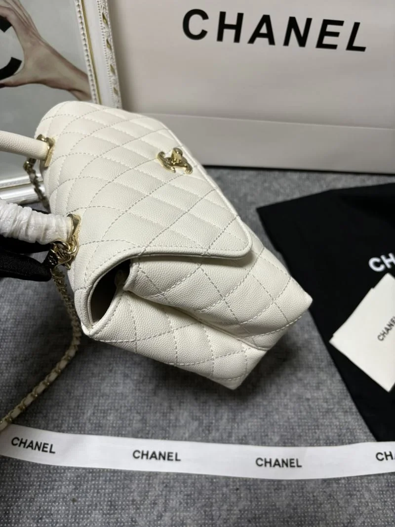 ModernLook Chanel Top Handle Bags 54392