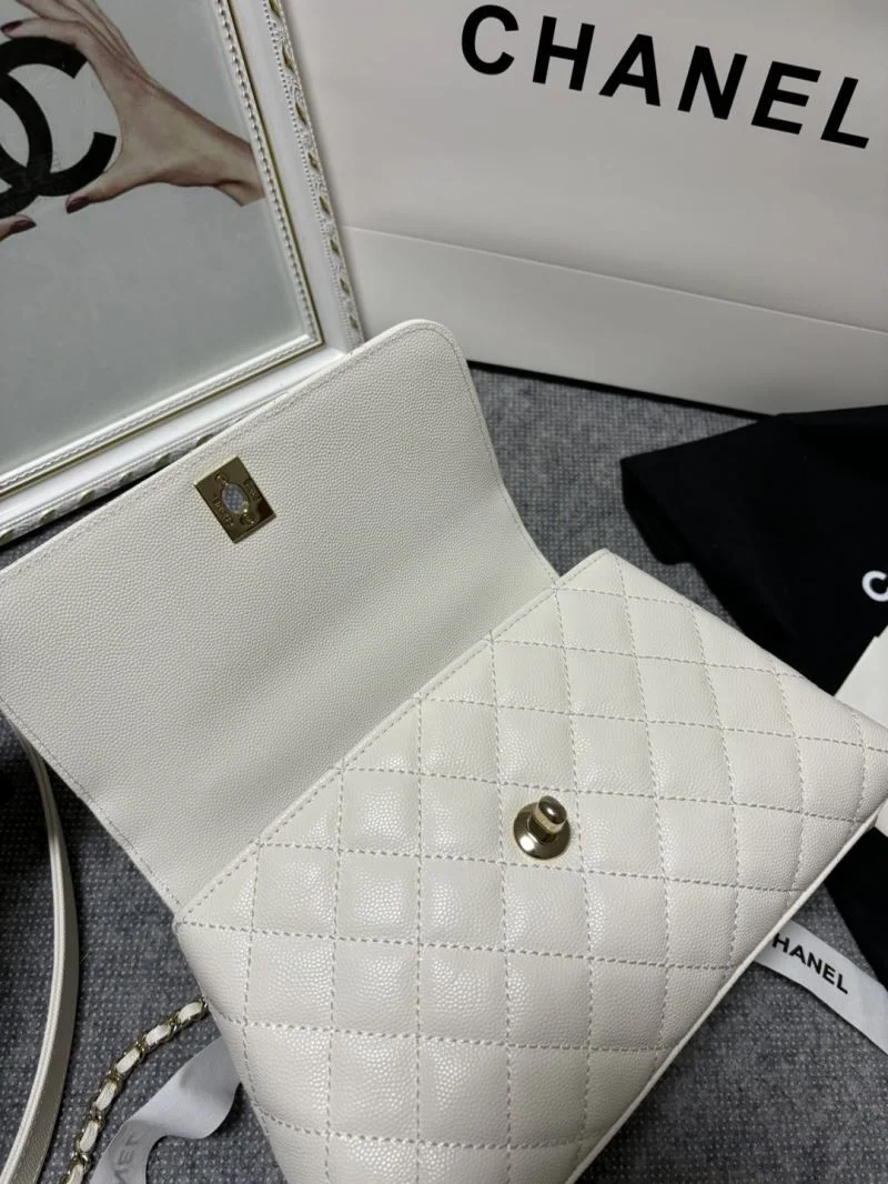 ModernLook Chanel Top Handle Bags 54392