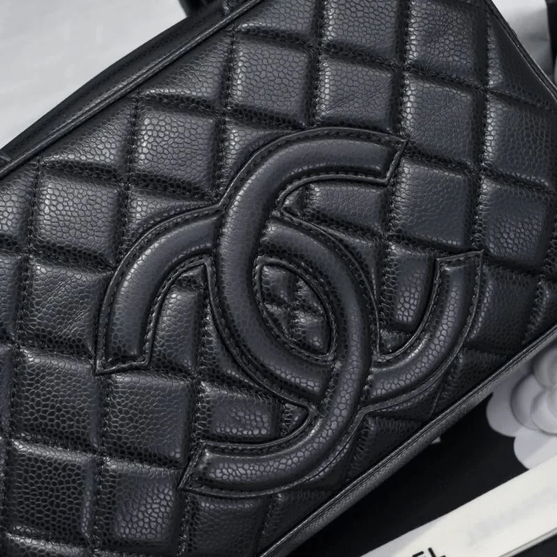 FashionForward Chanel Top Handle Bags 54423