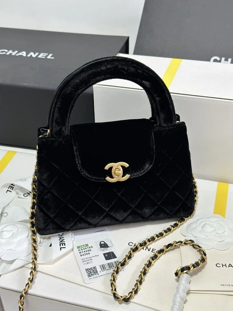 Vibrant Chanel Top Handle Bags 54373