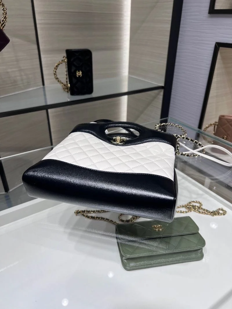 Vibrant Chanel Top Handle Bags 54348