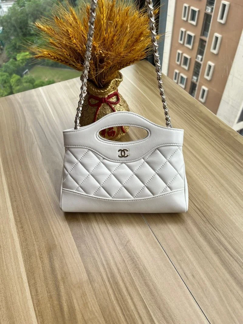 Flexible Chanel Top Handle Bags 54381
