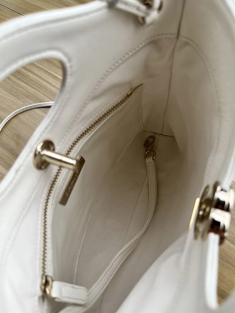 Chanel Top Handle Bags AllSeason 54300