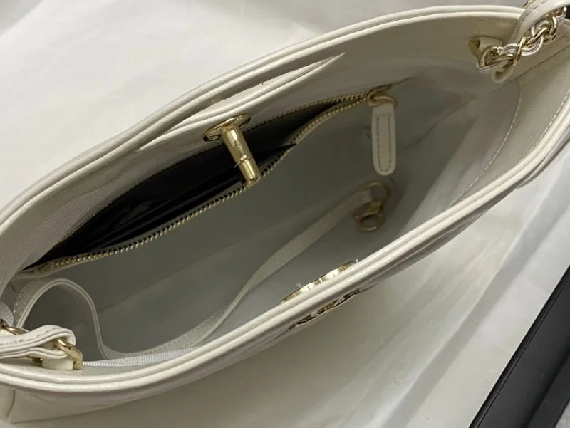 Chanel Top Handle Bags MoistureWicking 54297